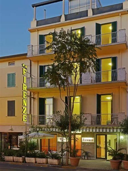 Hotel Firenze Viareggio Eksteriør bilde